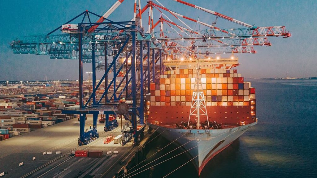 حملونقل دریایی چیست؟ | مزایا، معایب و انواع کشتیها